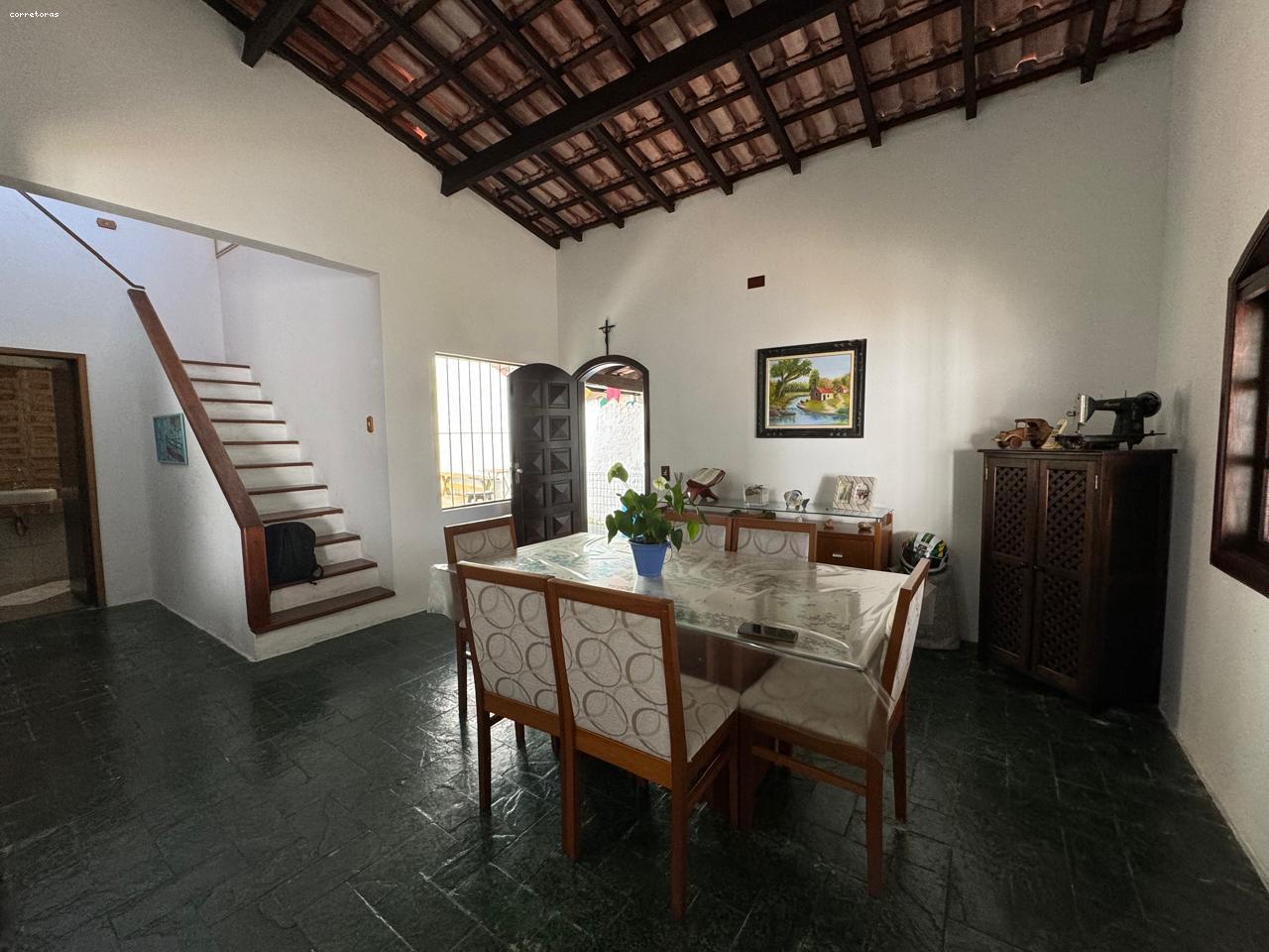 Casa, 3 quartos, 220 m² - Foto 2