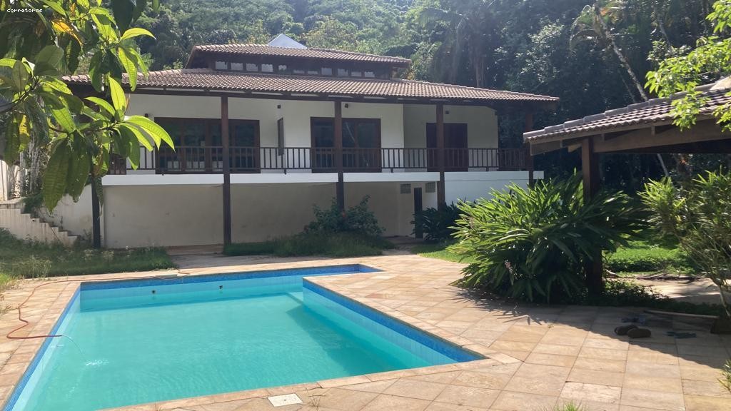 Casa, 3 quartos, 877 m² - Foto 1