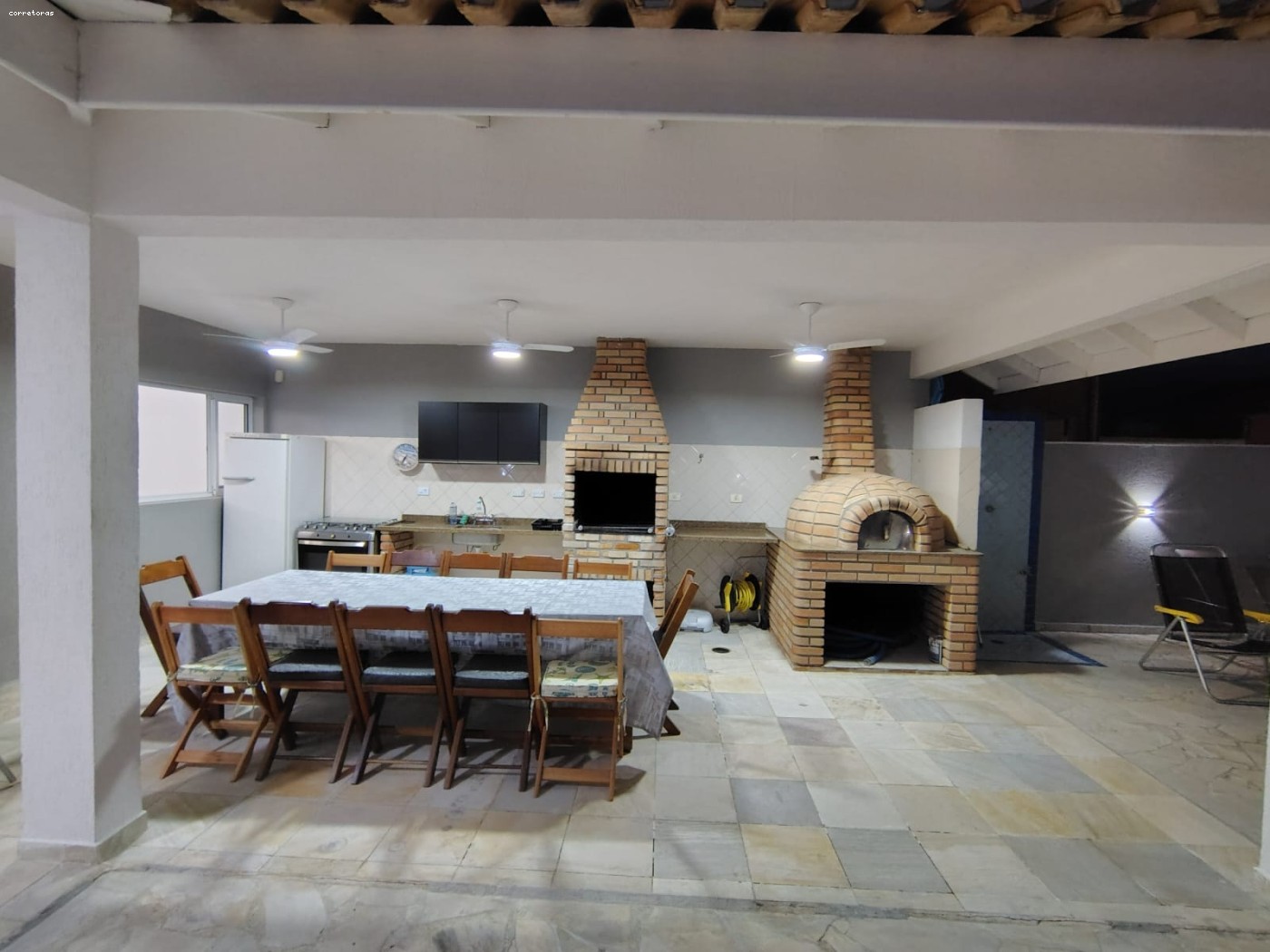 Sobrado, 4 quartos, 342 m² - Foto 1