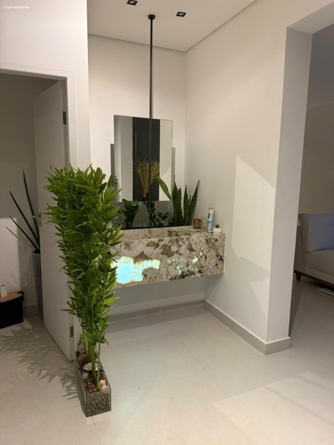 Casa, 5 quartos, 294 m² - Foto 2